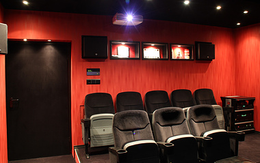 Building a Home Theater With Minimum Spending