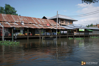 Bang Plee Floating Market